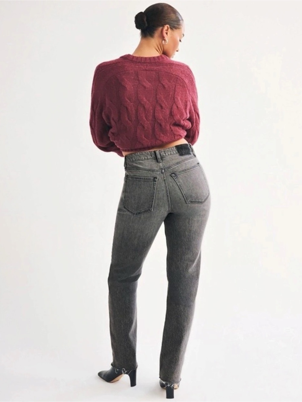 Abercrombie & Fitch The '90s Straight Ultra High Rise Jeans Gray Waist 29